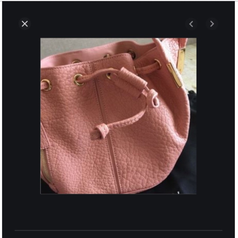 Hand bag